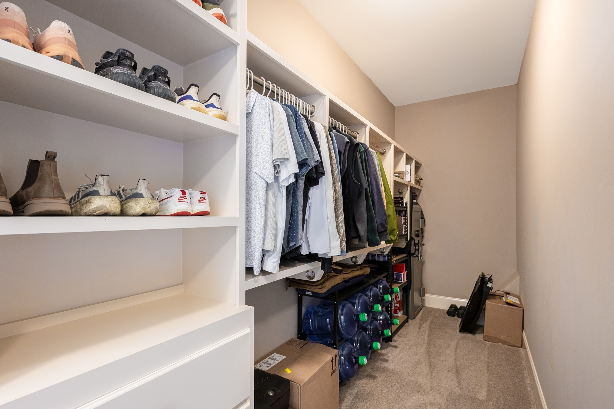 4608 Nadine Ln