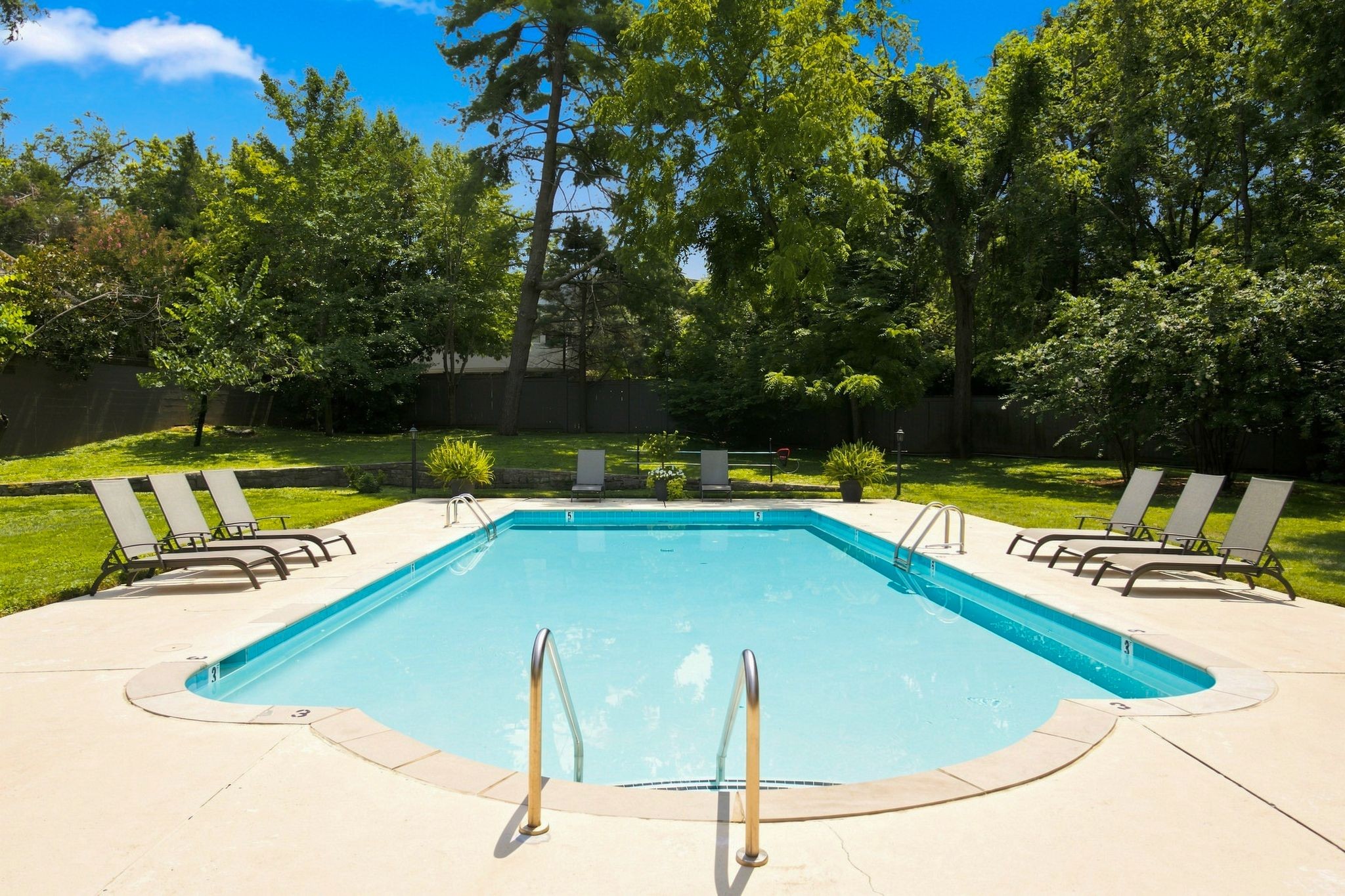 105 Leake Ave Unit: 64