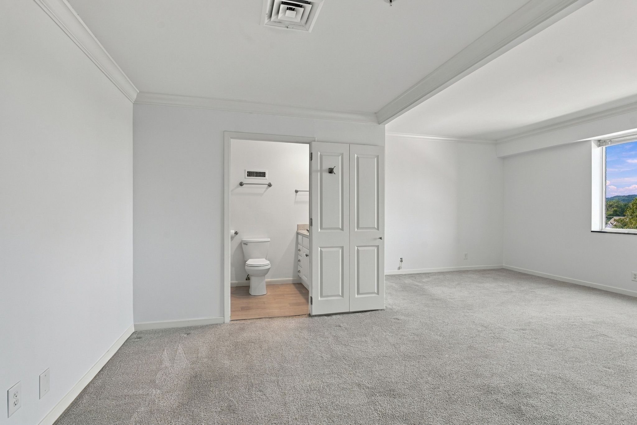 105 Leake Ave Unit: 64