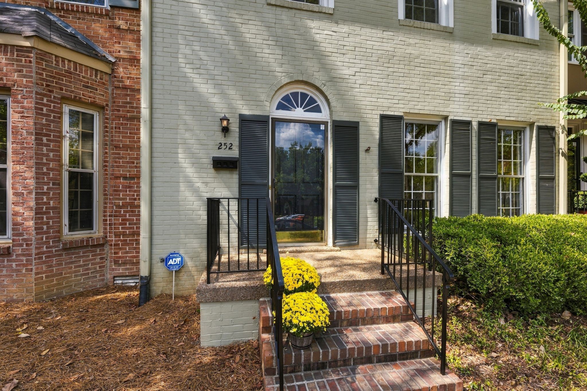 4400 Belmont Park Ter Unit: 252