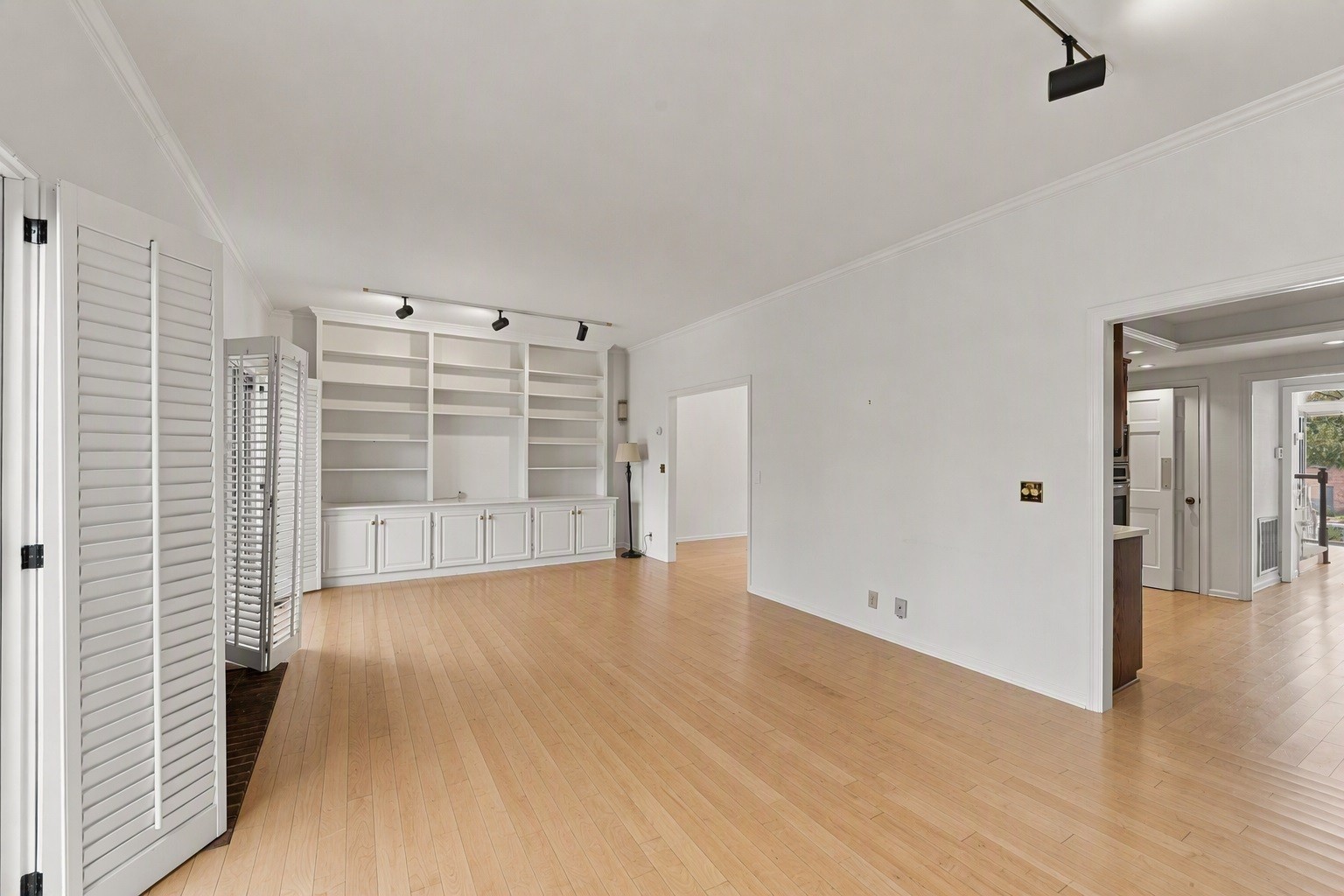 4400 Belmont Park Ter Unit: 252