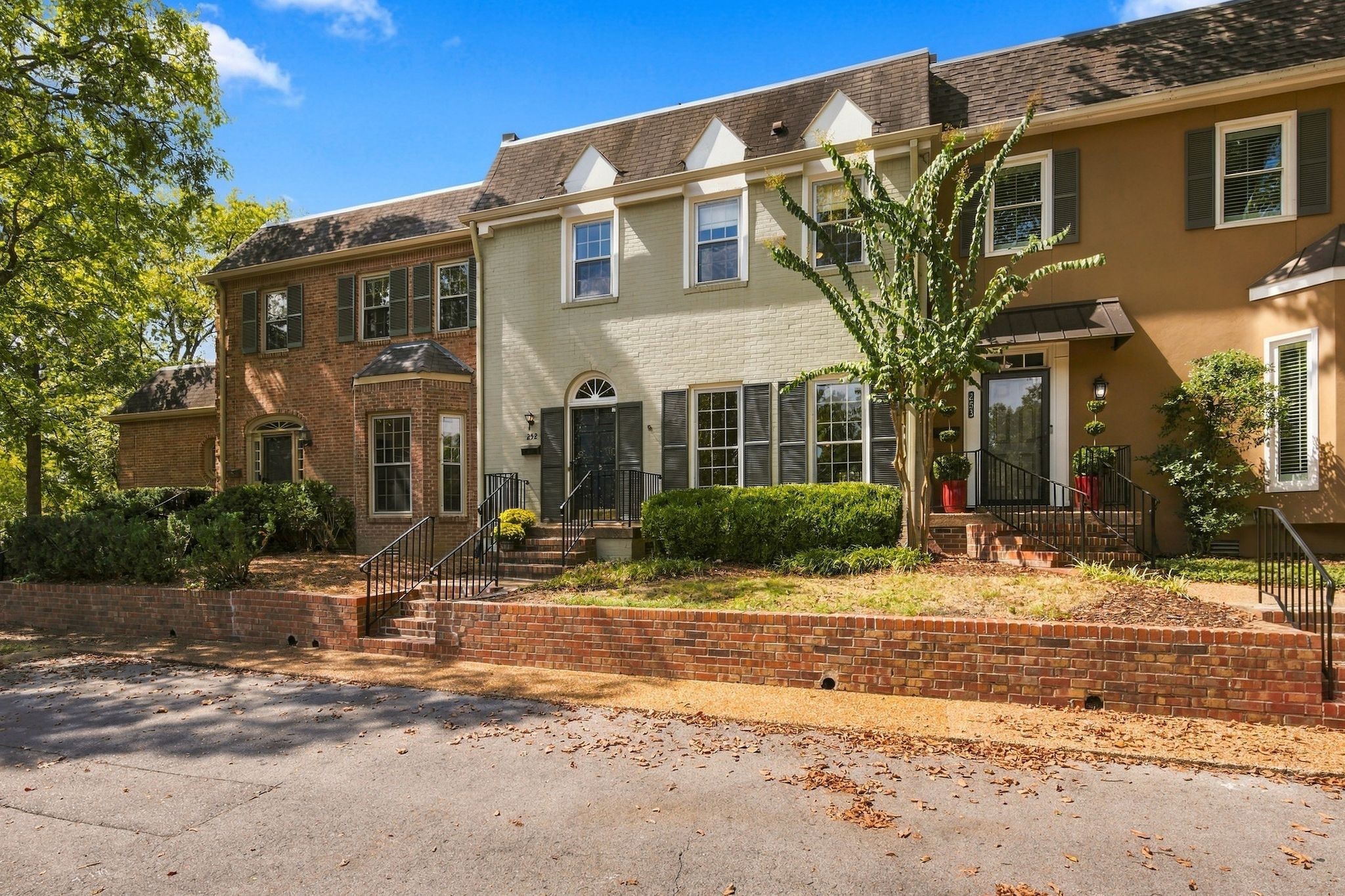 4400 Belmont Park Ter Unit: 252