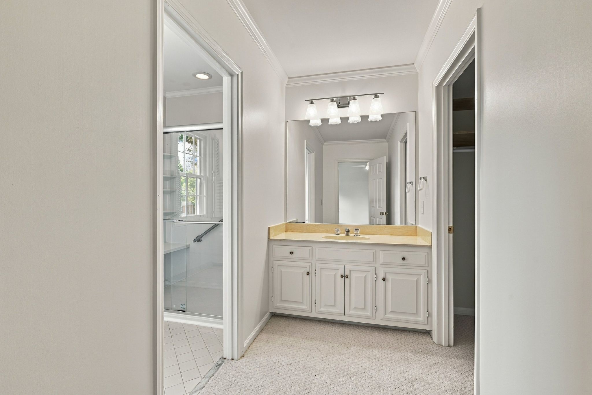 4400 Belmont Park Ter Unit: 252
