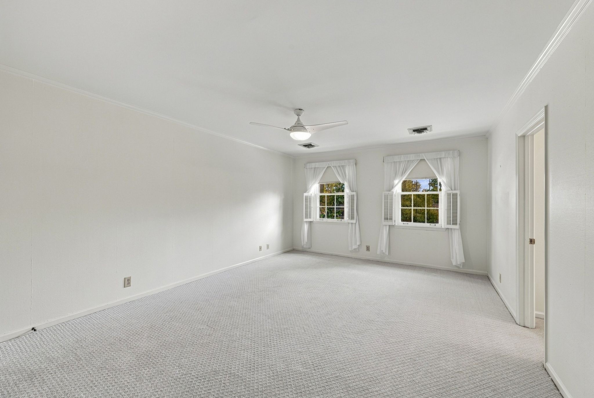 4400 Belmont Park Ter Unit: 252