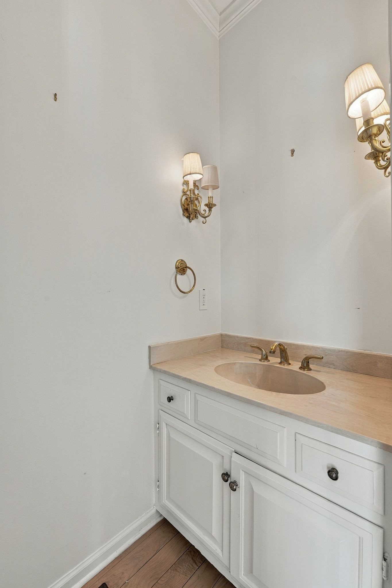4400 Belmont Park Ter Unit: 252