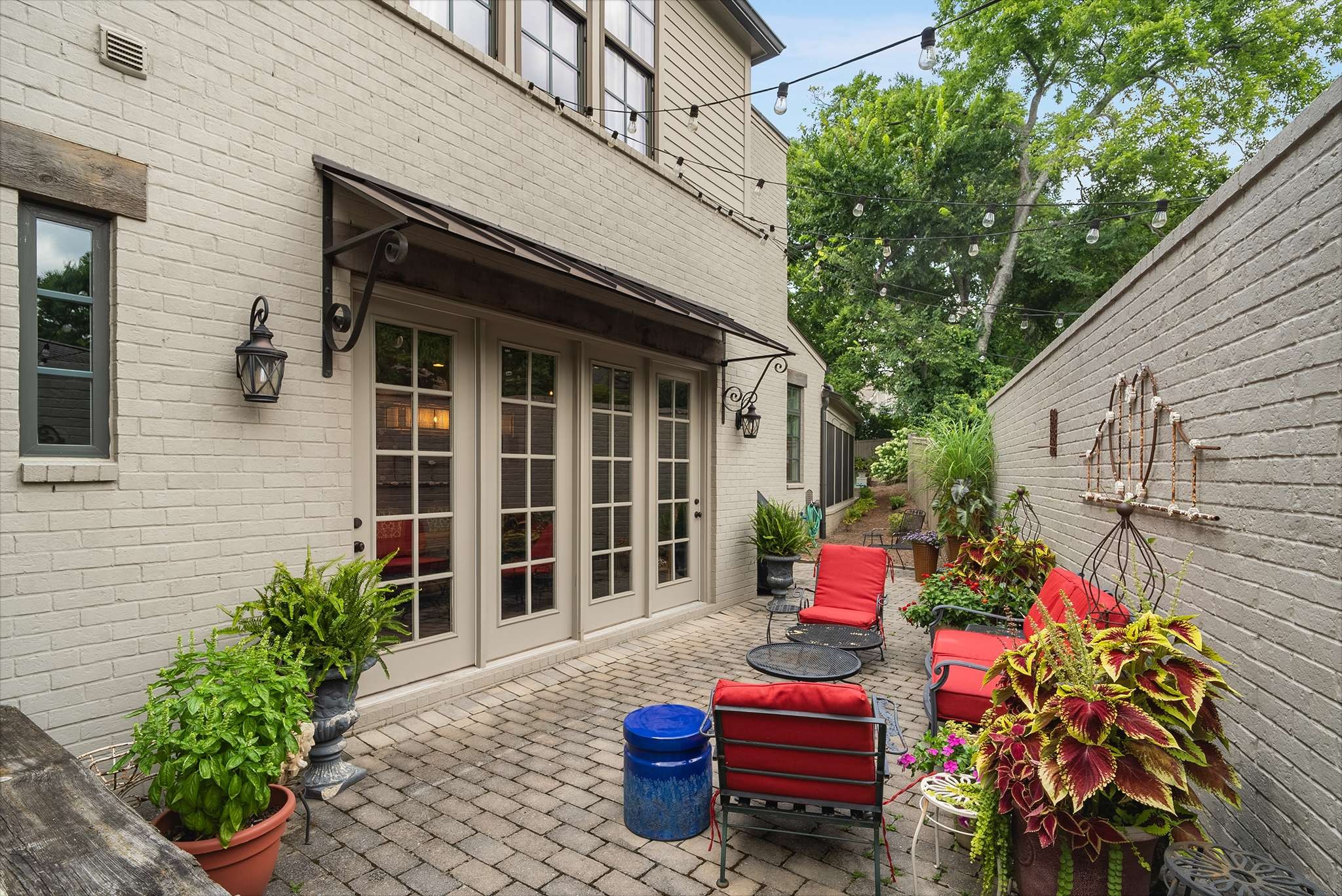 2028 Castleman Drive