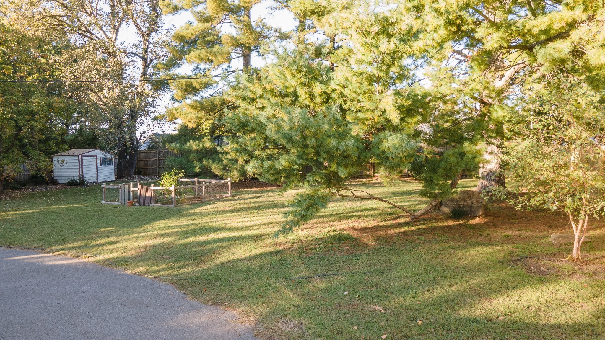 108 Brookfield Ave Unit: B
