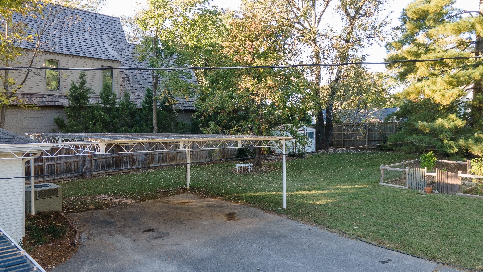 108 Brookfield Ave Unit: B