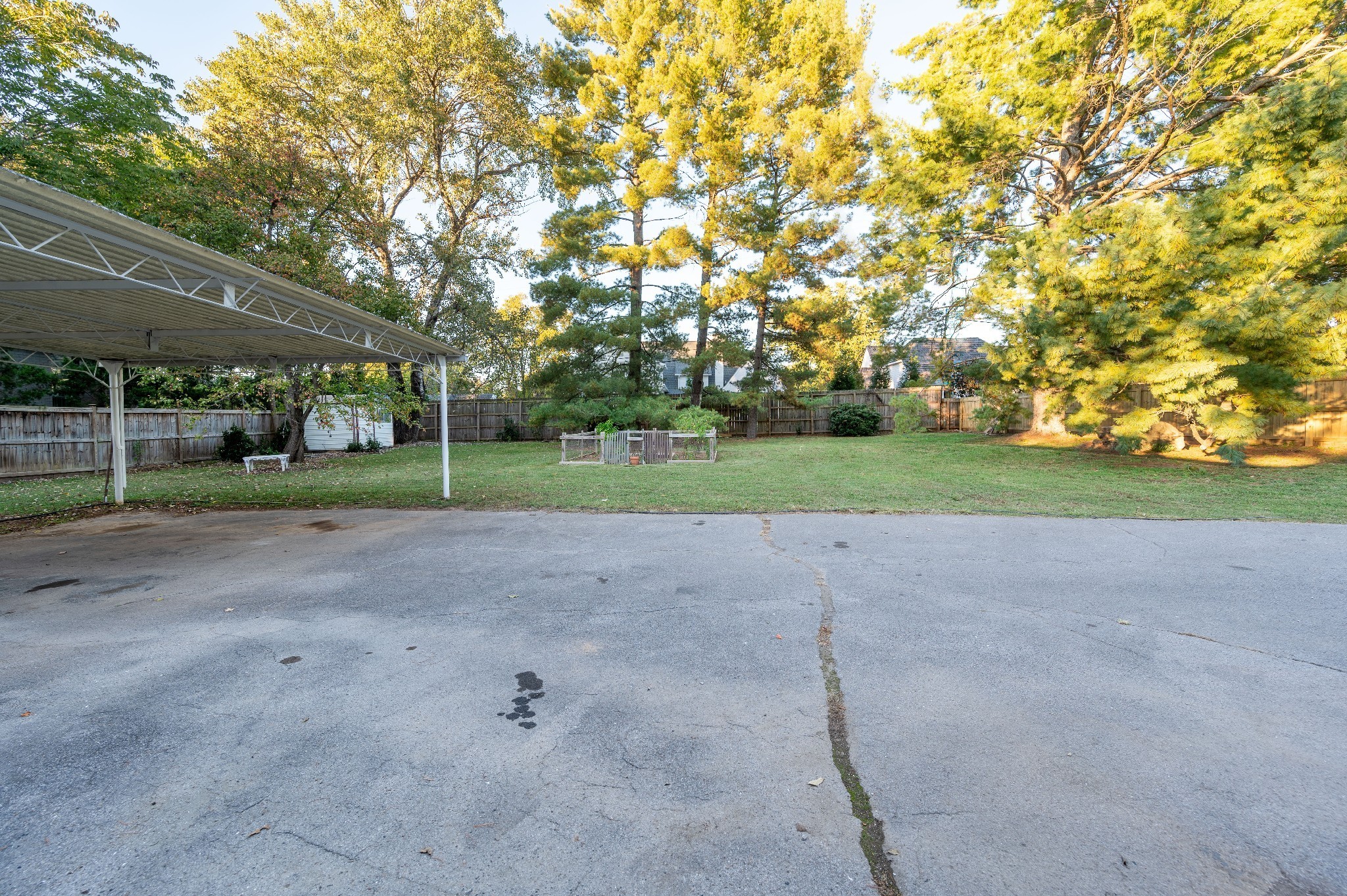 108 Brookfield Ave Unit: B