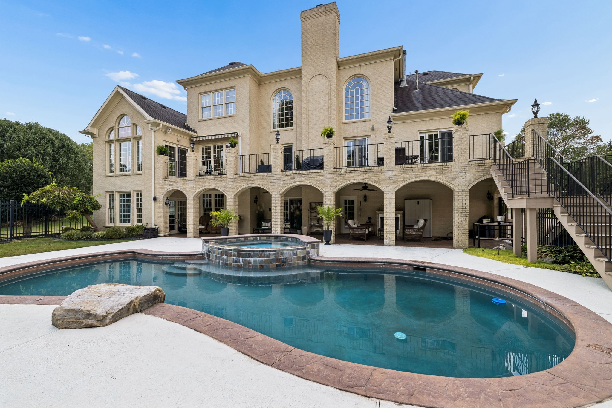 6210 Belle Rive Dr