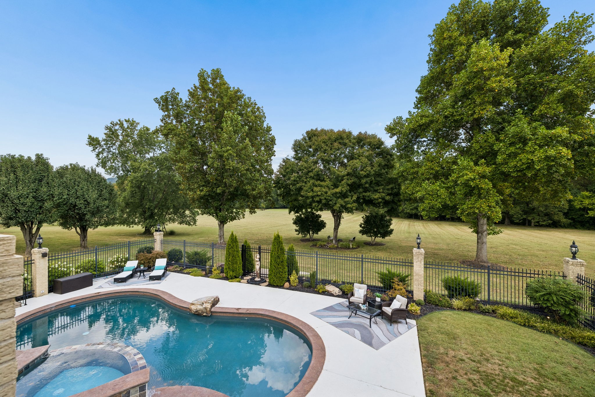 6210 Belle Rive Dr