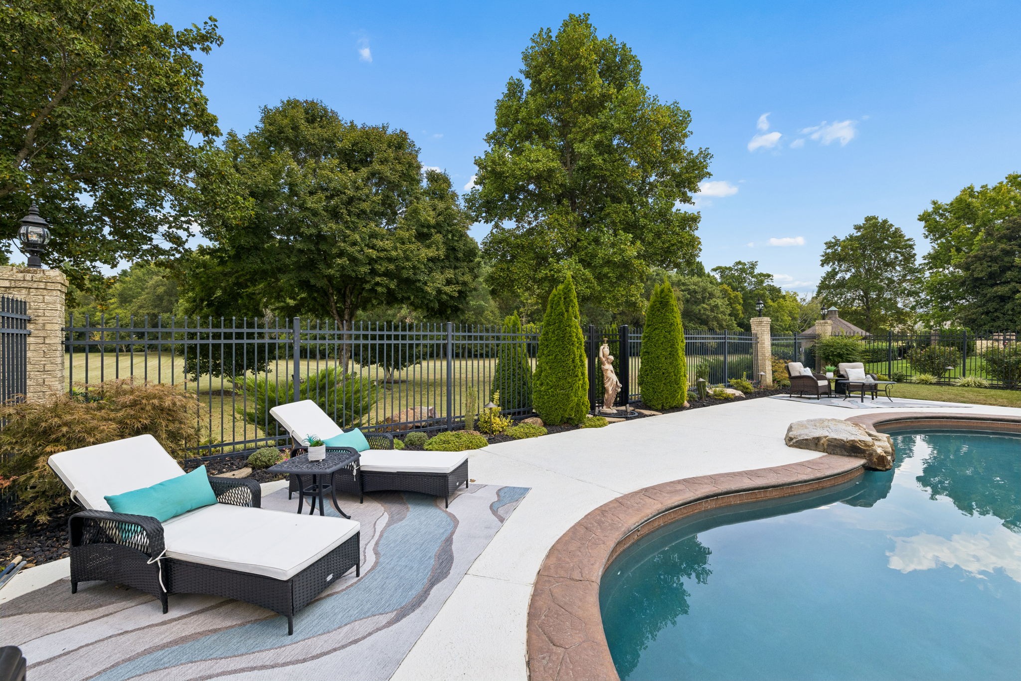 6210 Belle Rive Dr
