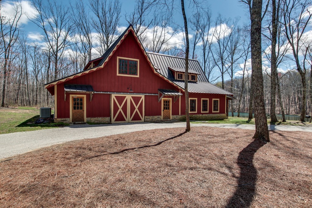 1071 Long Mountain Trail