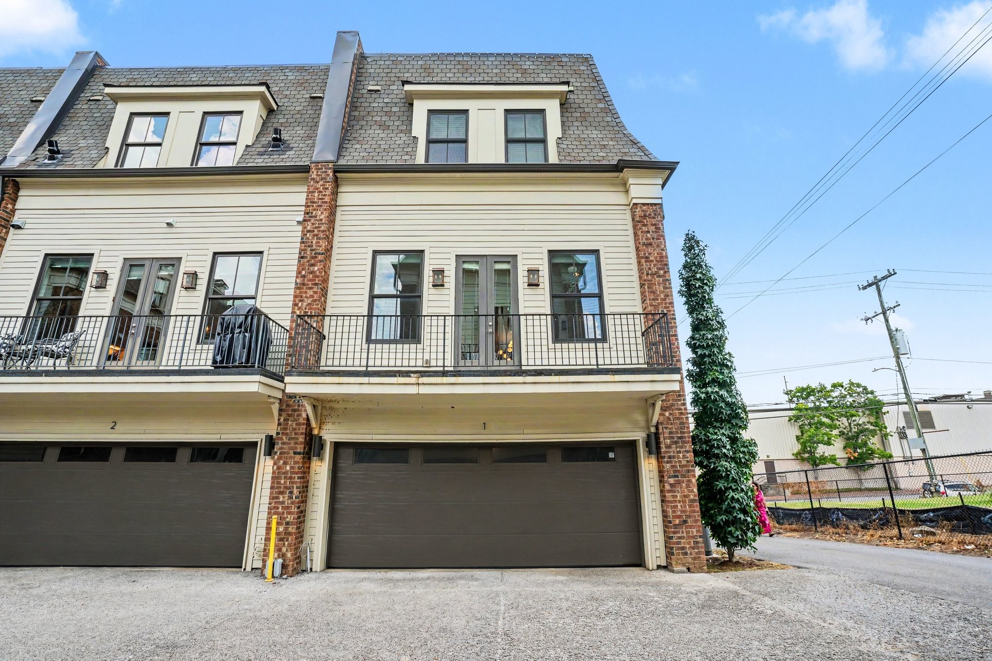 1313 5th Ave, N Unit: 1