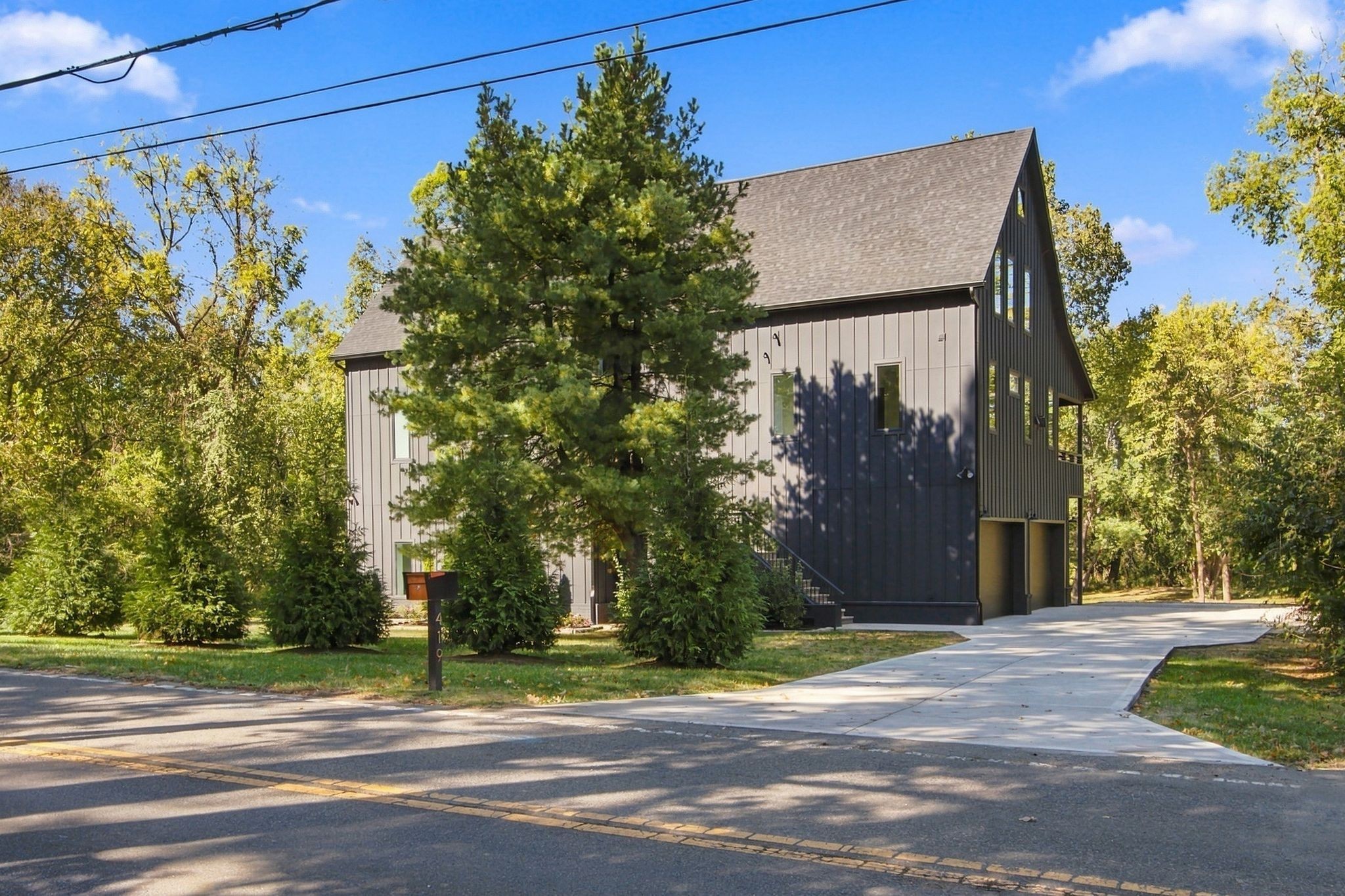 419 Lewisburg Pike