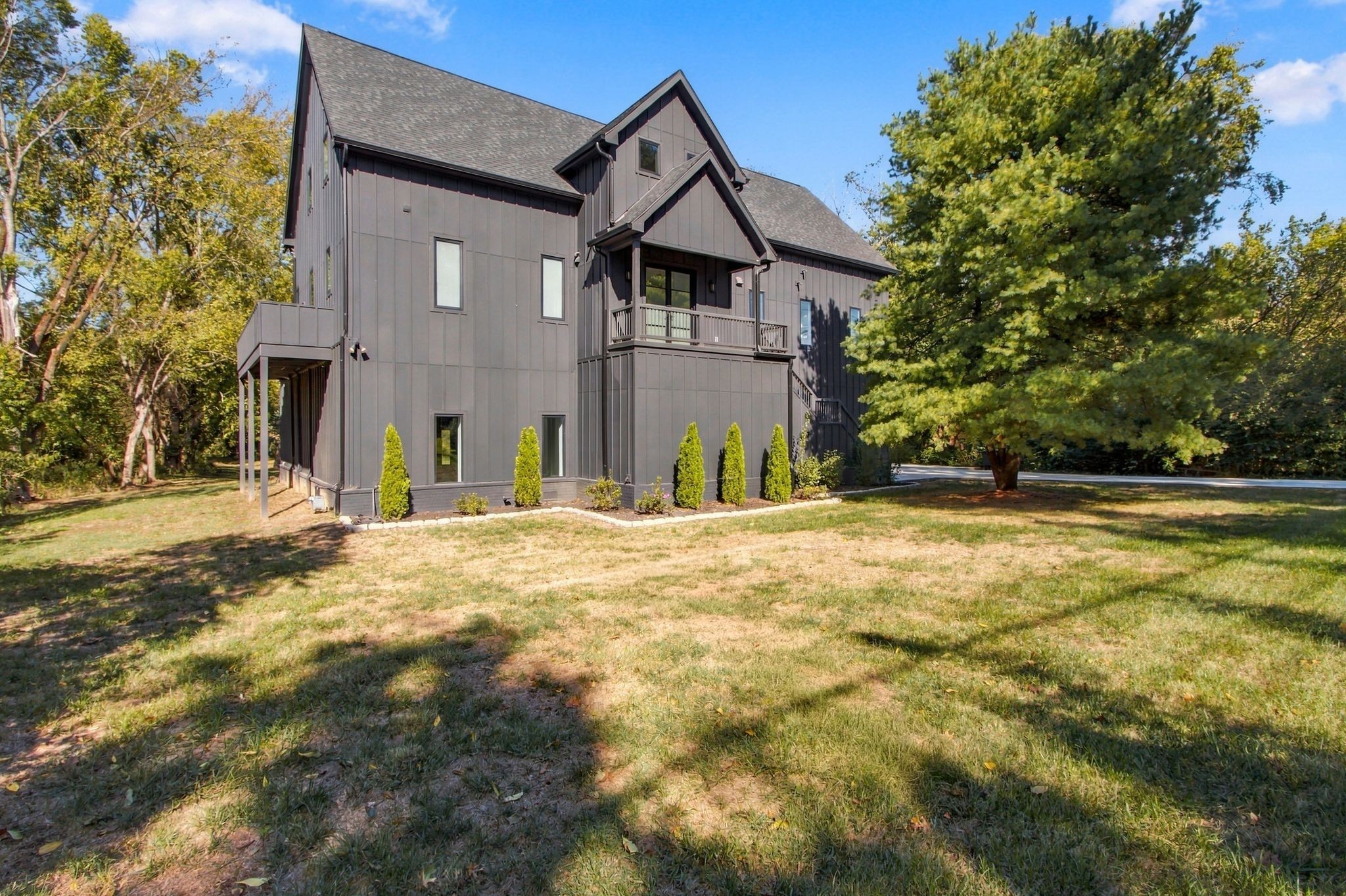 419 Lewisburg Pike