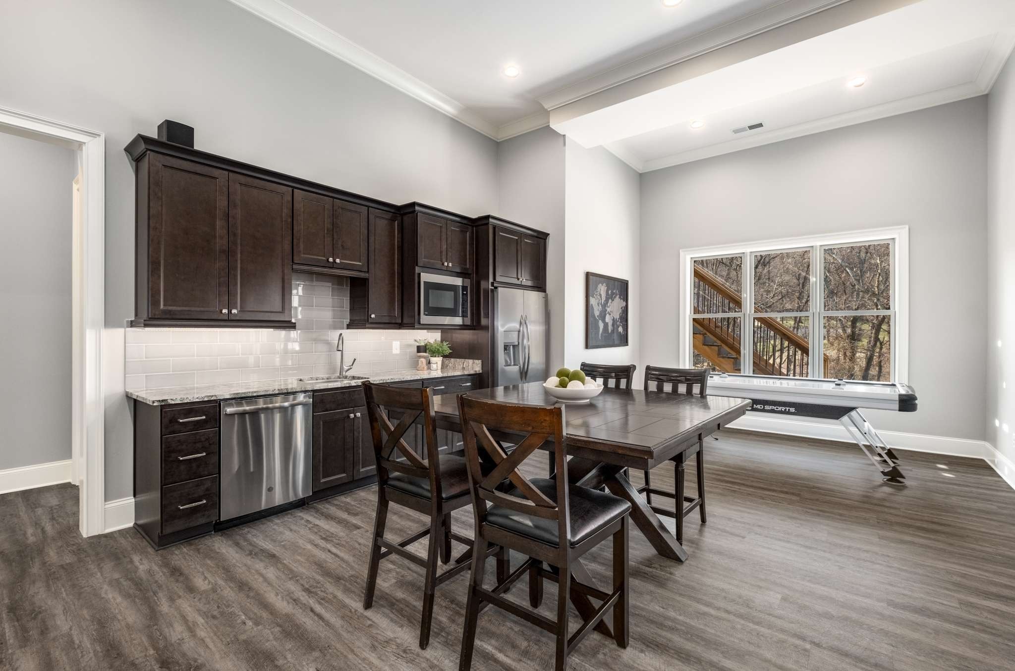 1236 Saxon Dr