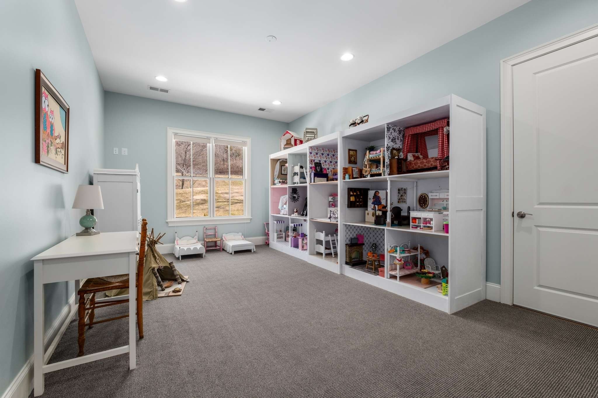 1236 Saxon Dr
