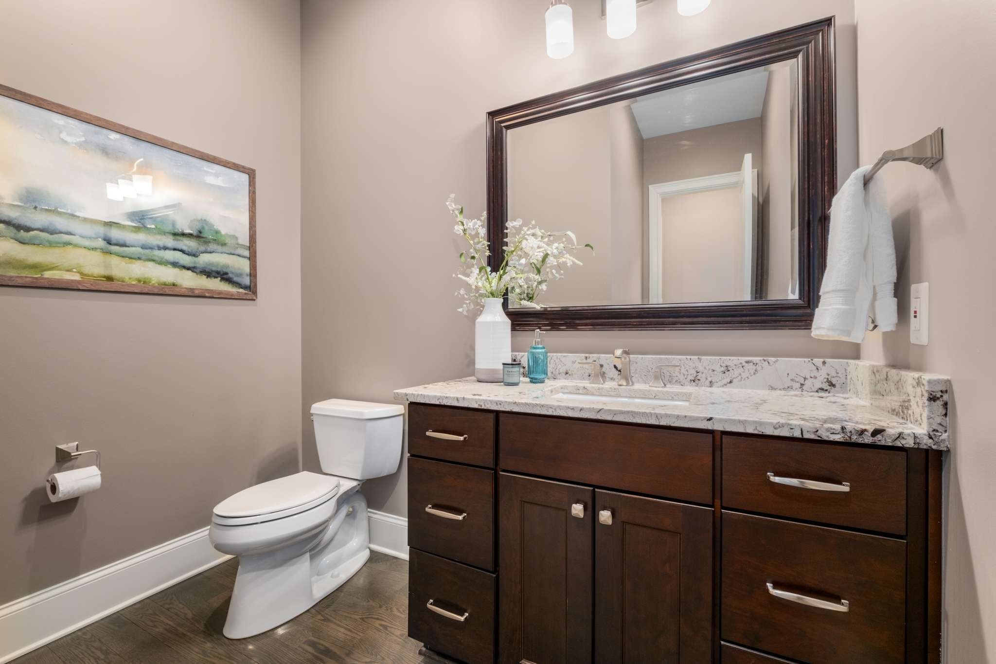 1236 Saxon Dr