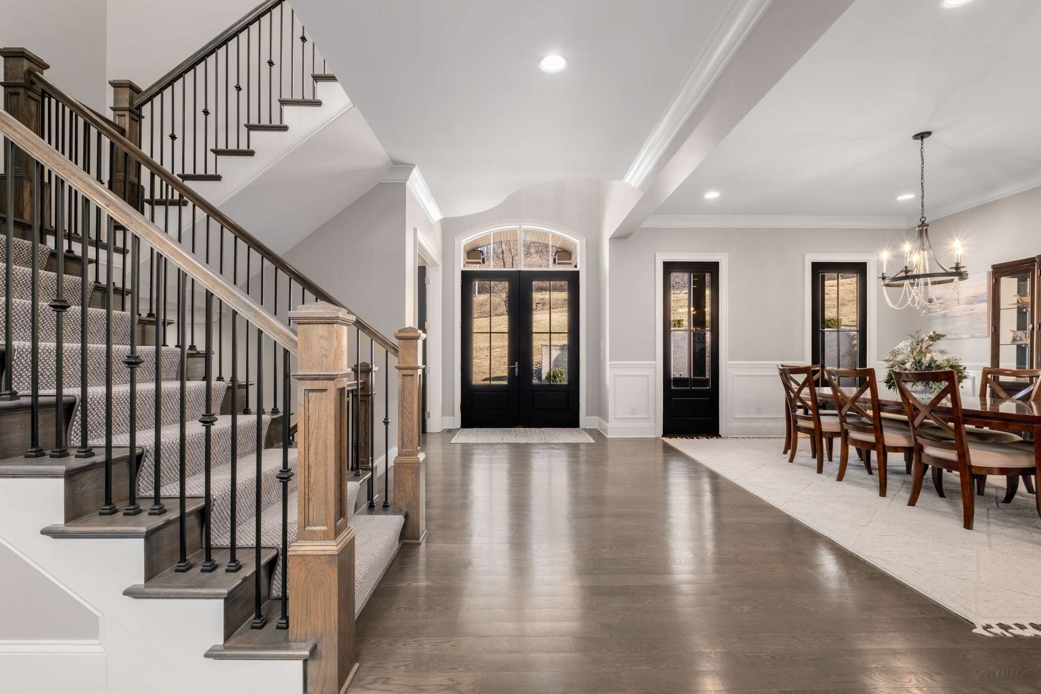 1236 Saxon Dr