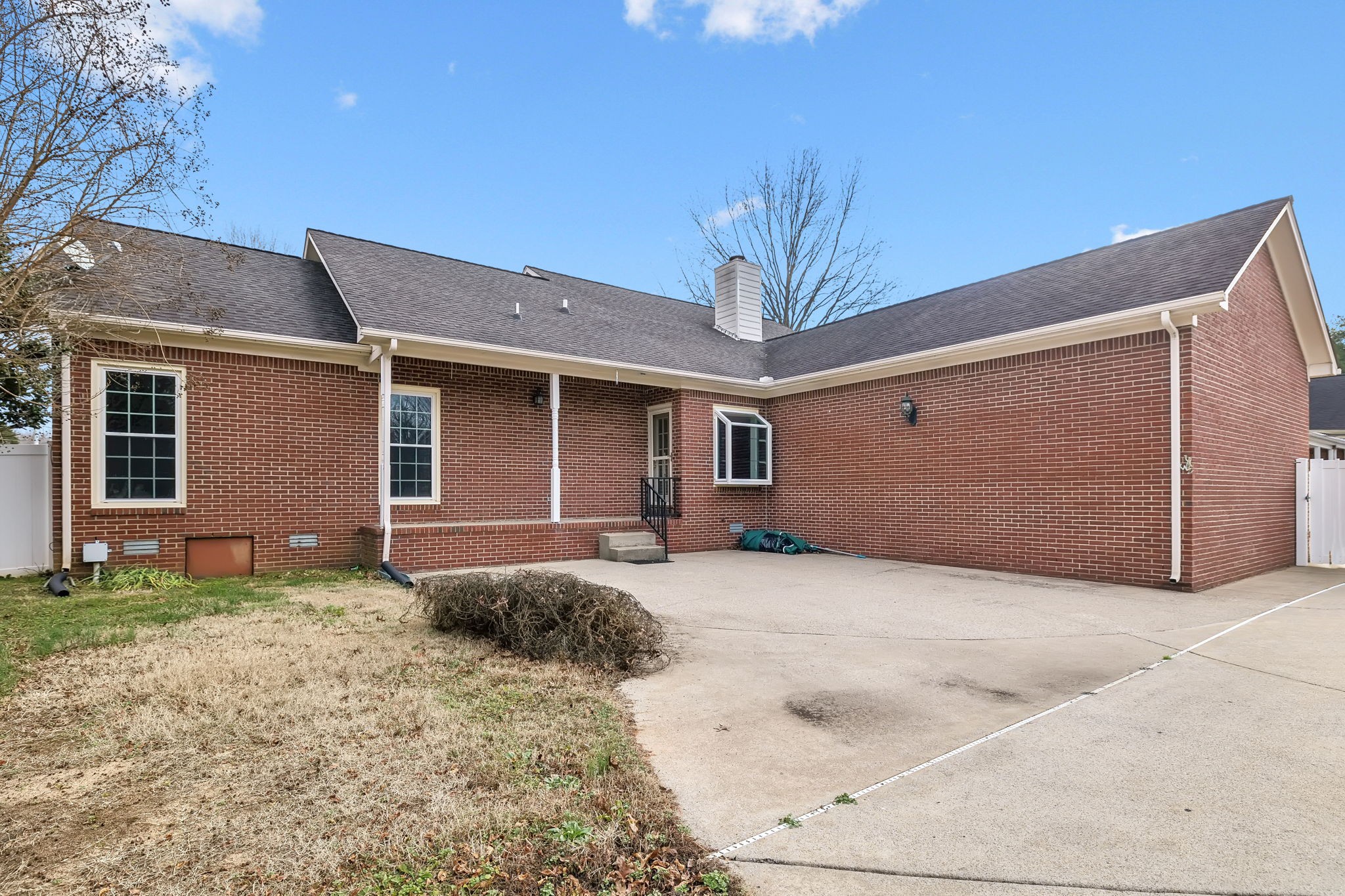 1542 Kensington Dr