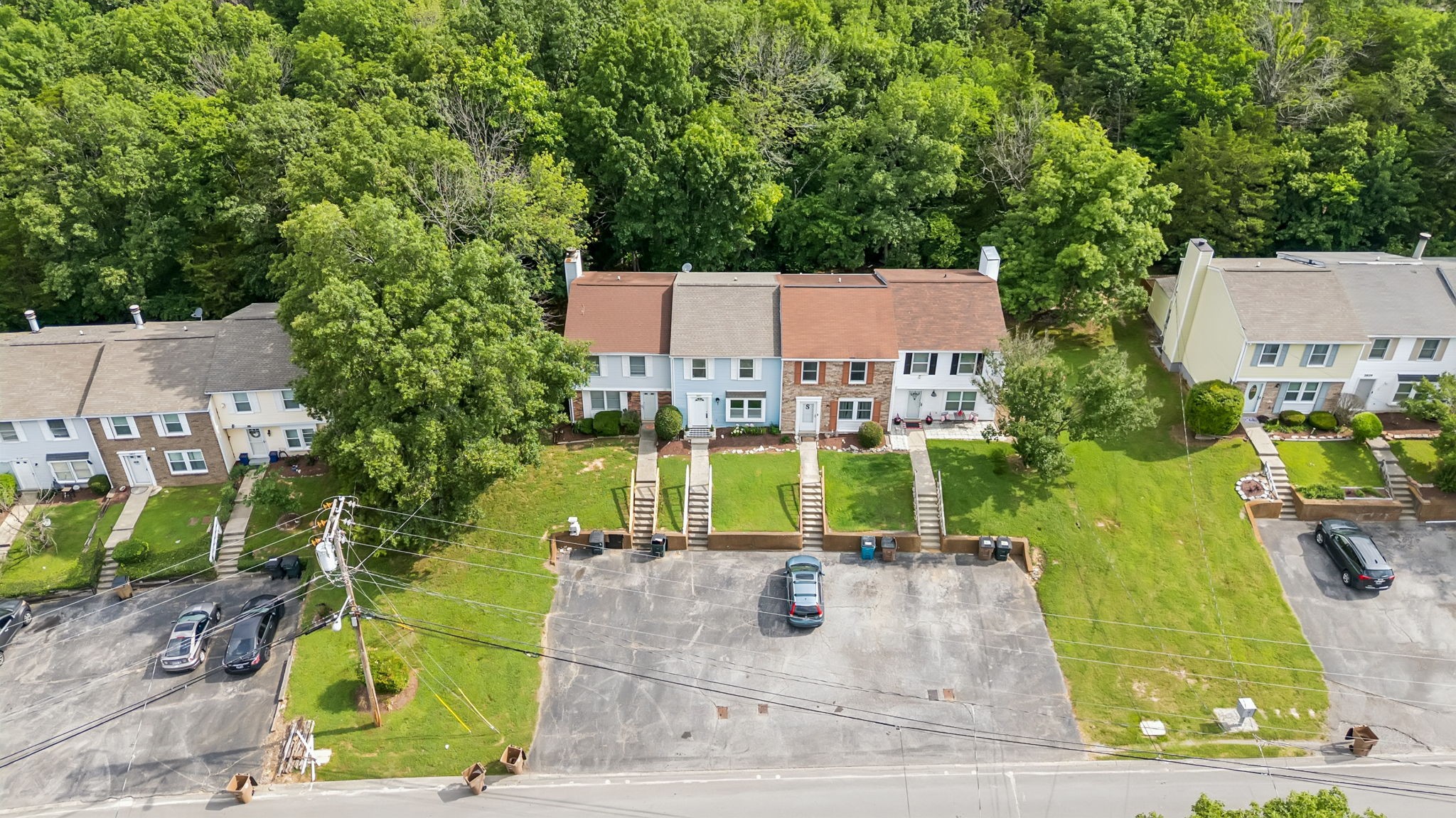 2831 Lake Forest Dr