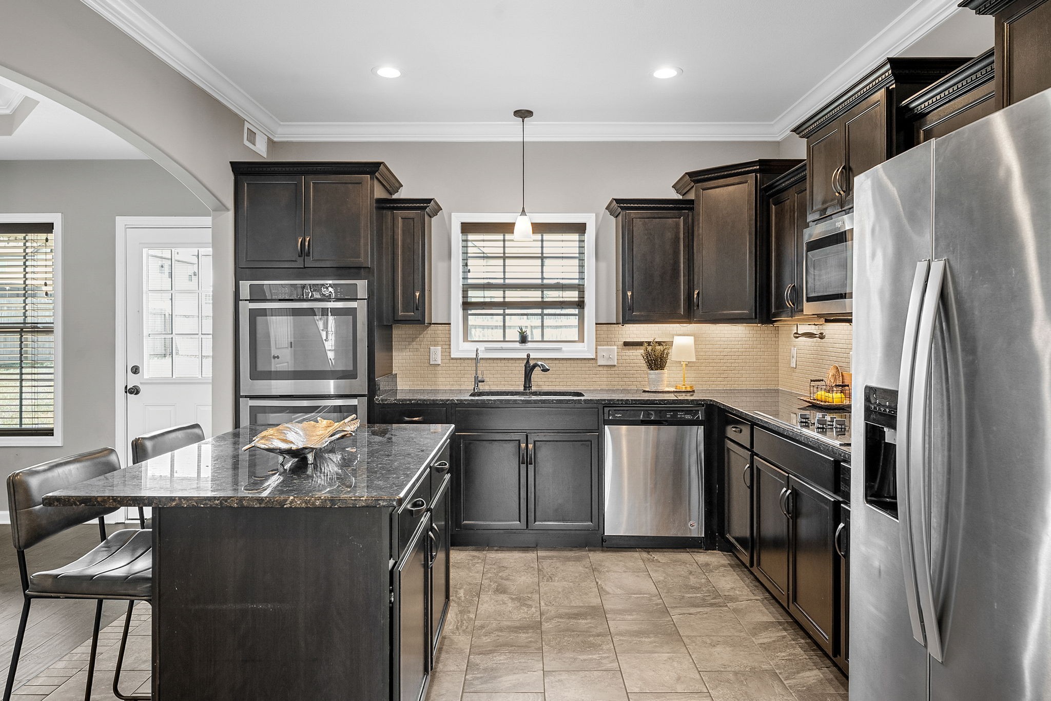 1320 Winterset Dr