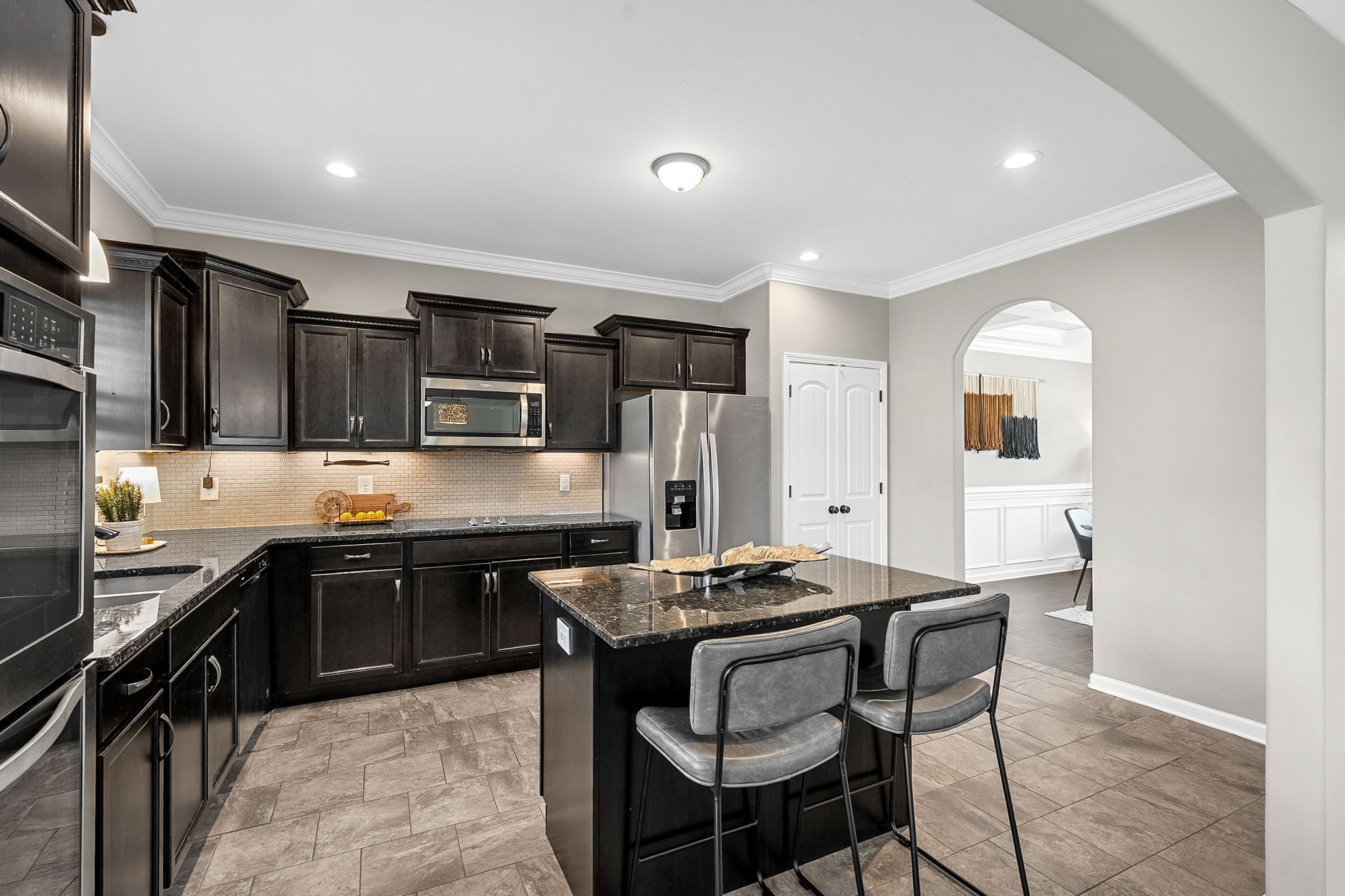 1320 Winterset Dr