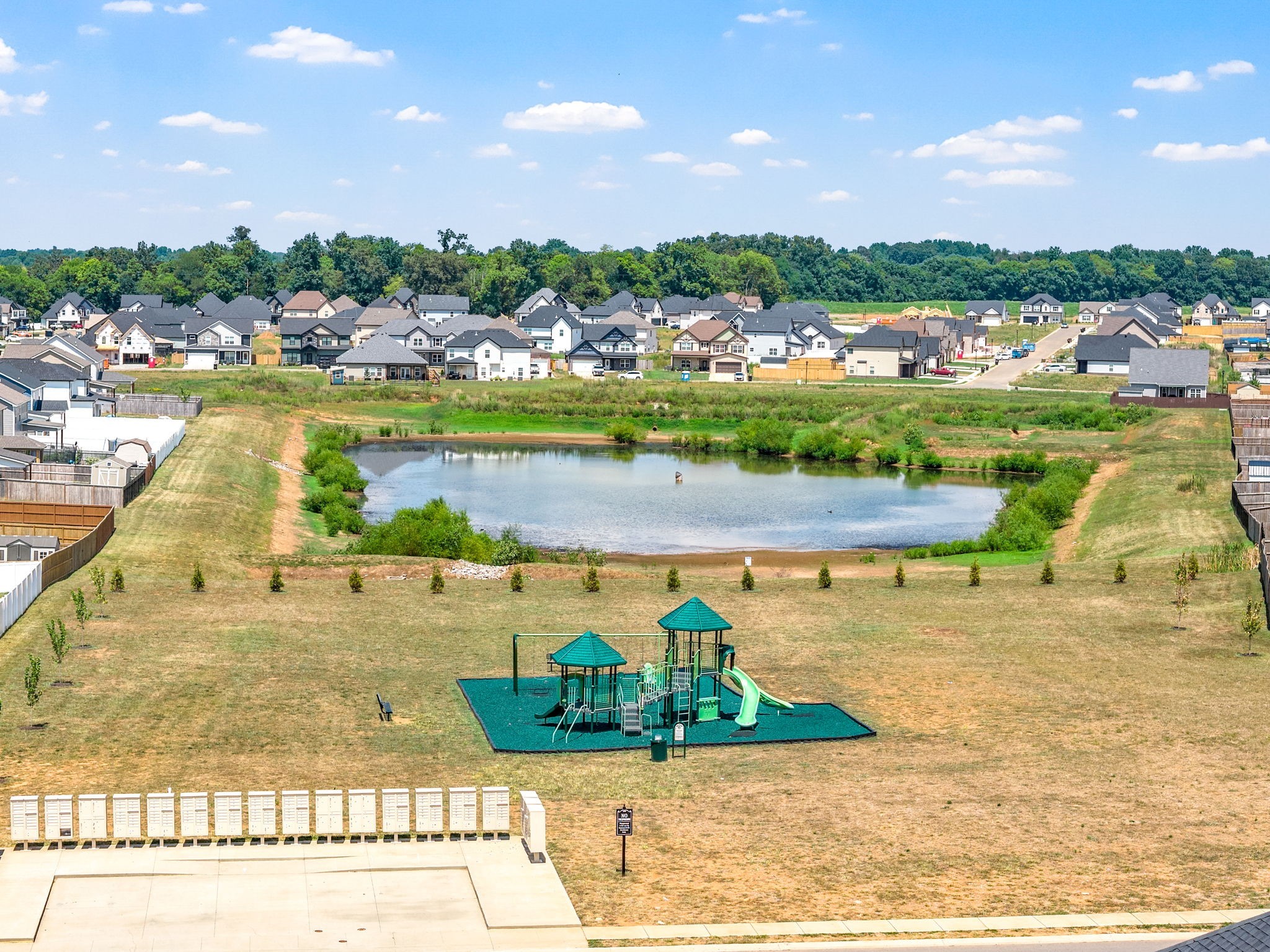 1320 Winterset Dr