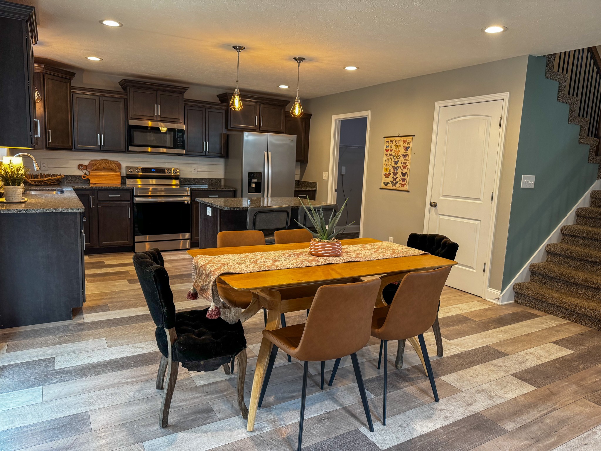 1717 Rains Road