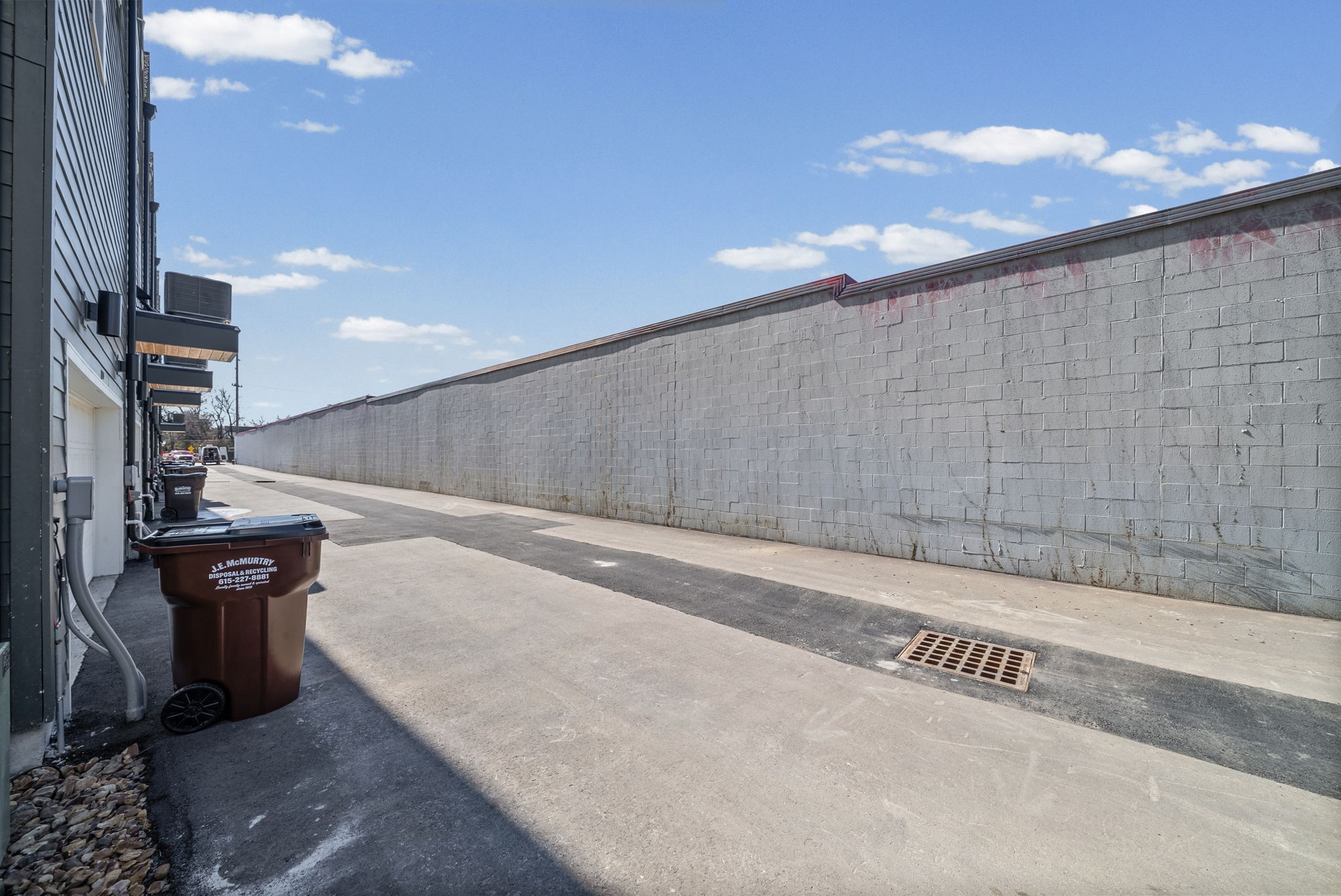 550 Markham St Unit: 33