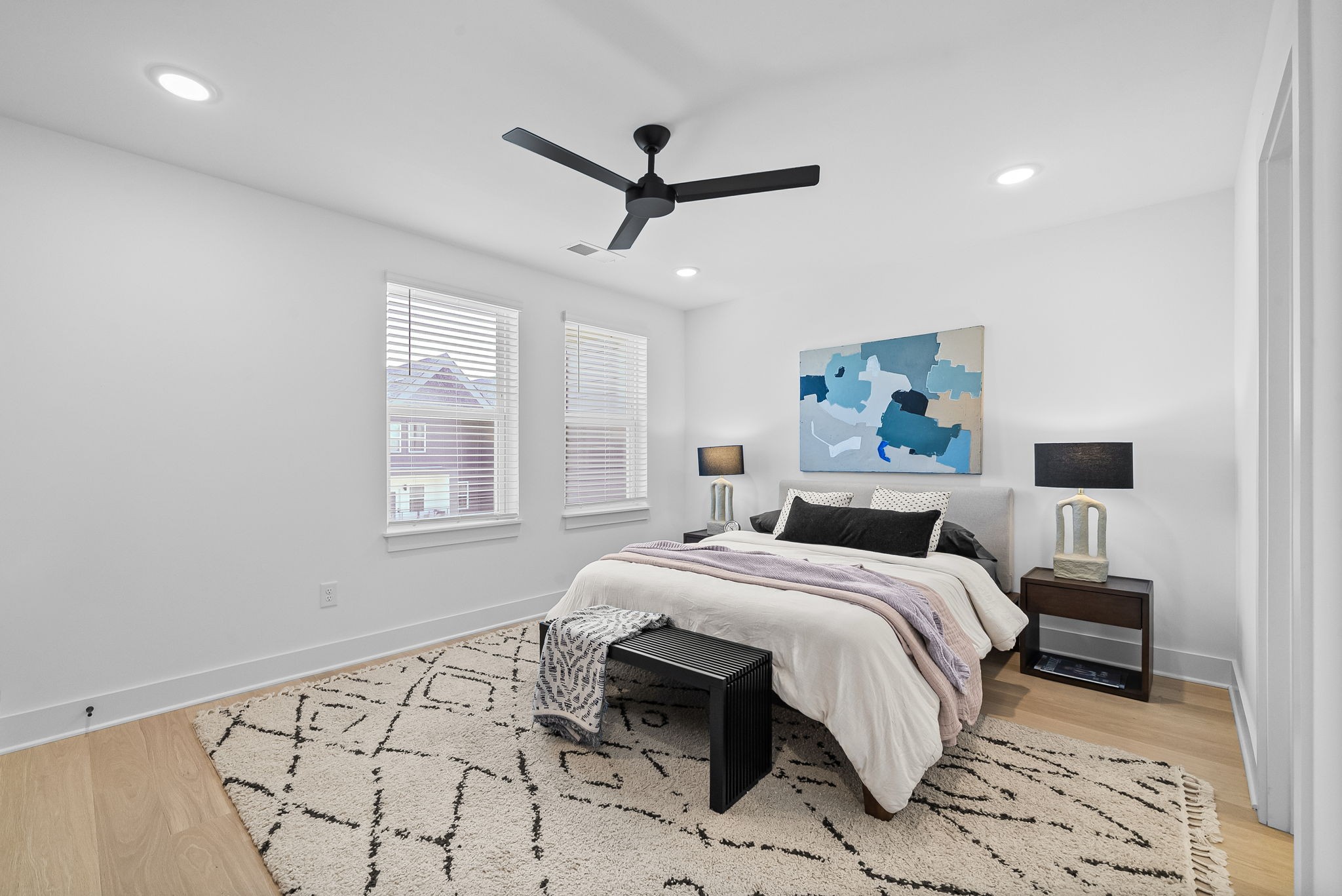 550 Markham St Unit: 33