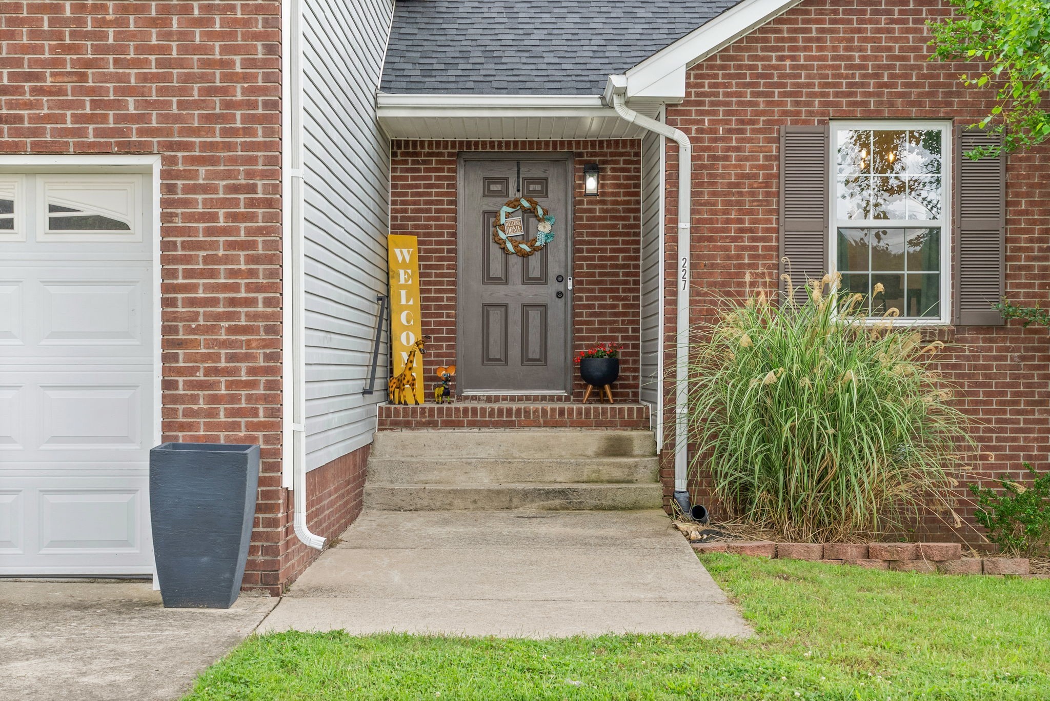 227 Harold Dr