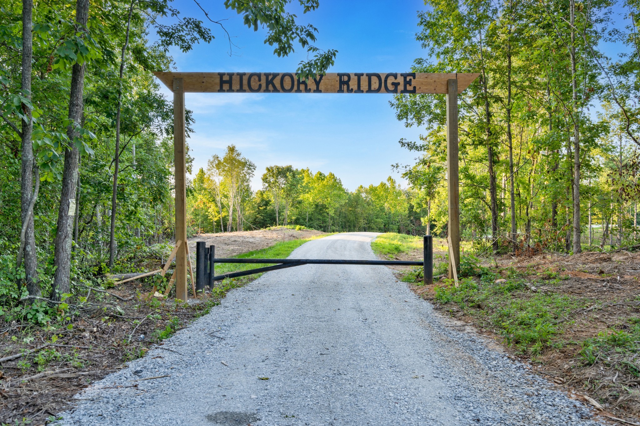 6 Saddleback Dr