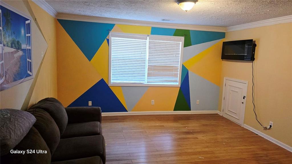 870 Long Branch Circle