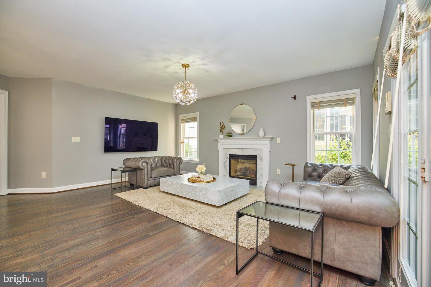 4335 Chancery Park Dr