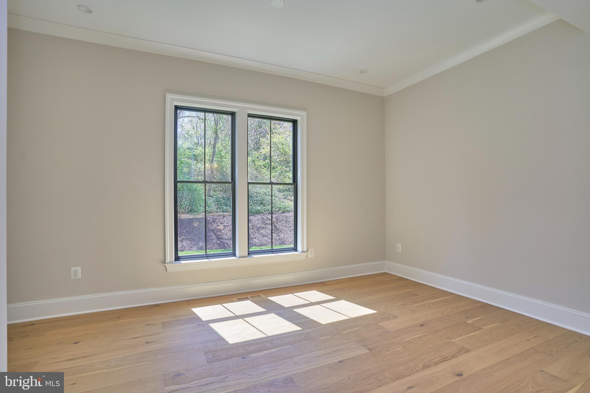 1925 Hunter Mill Rd