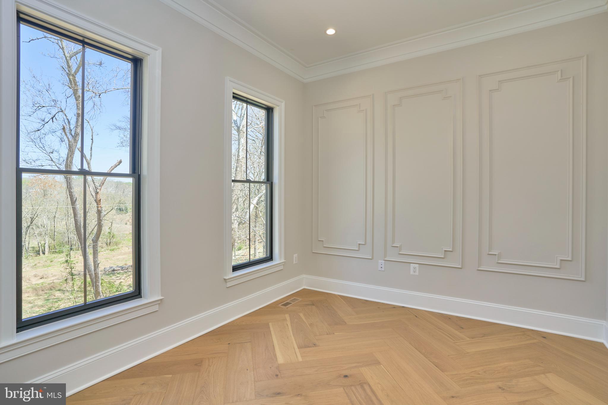 1925 Hunter Mill Rd
