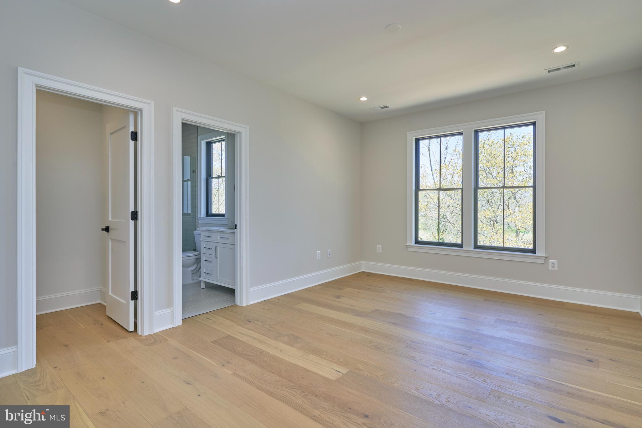 1925 Hunter Mill Rd