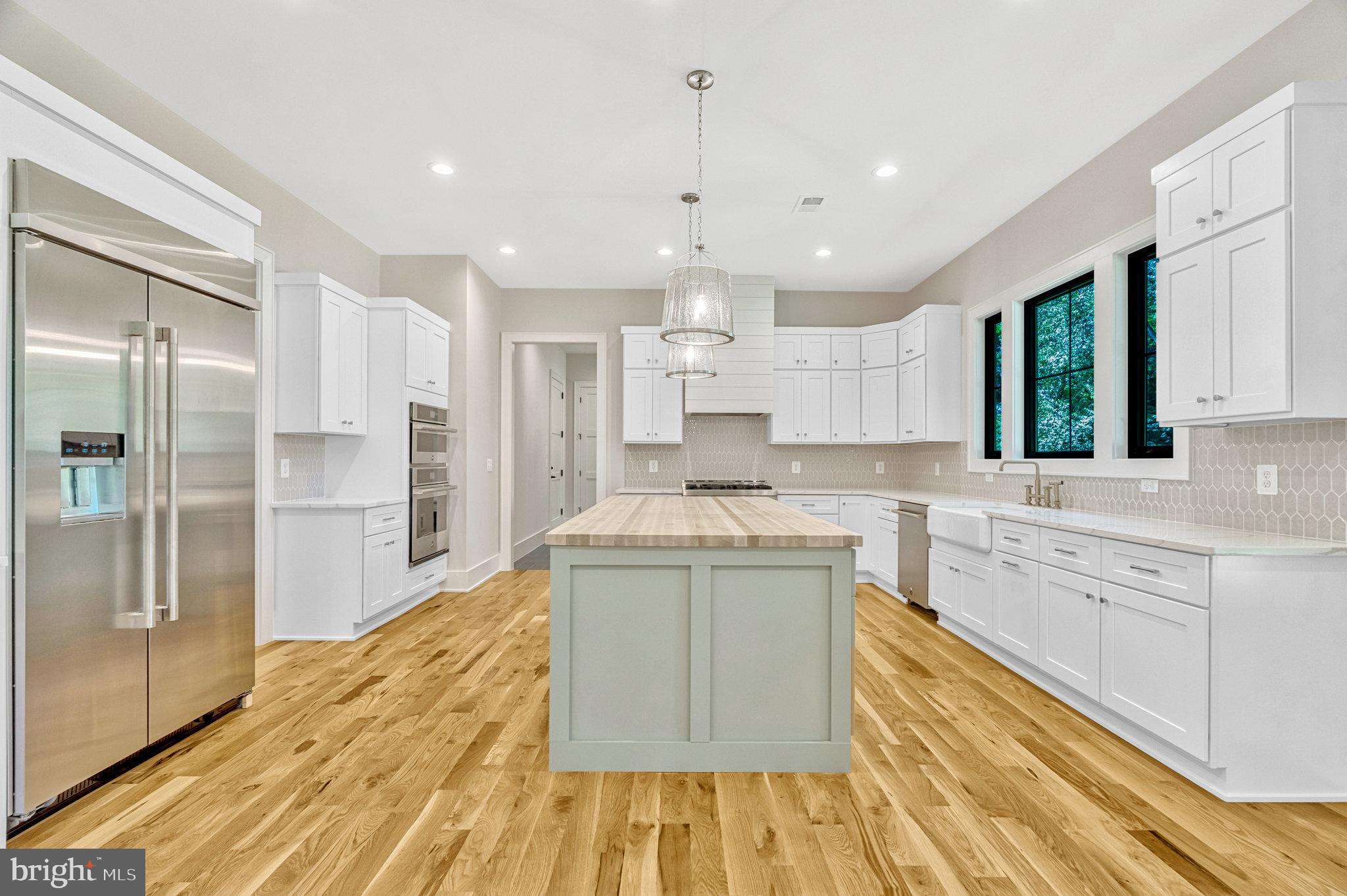 207 Courthouse Cir SW