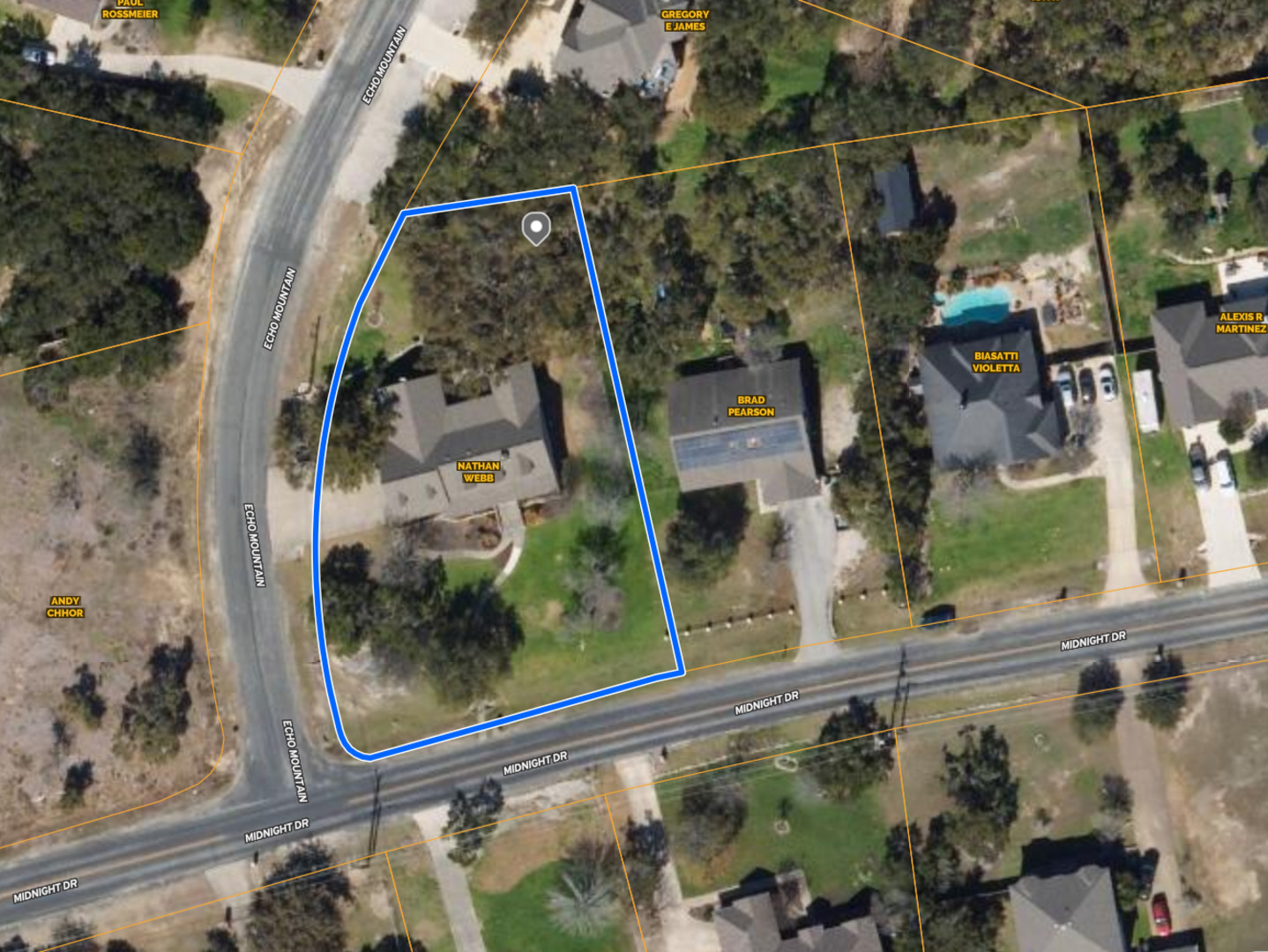 927 MIDNIGHT DR