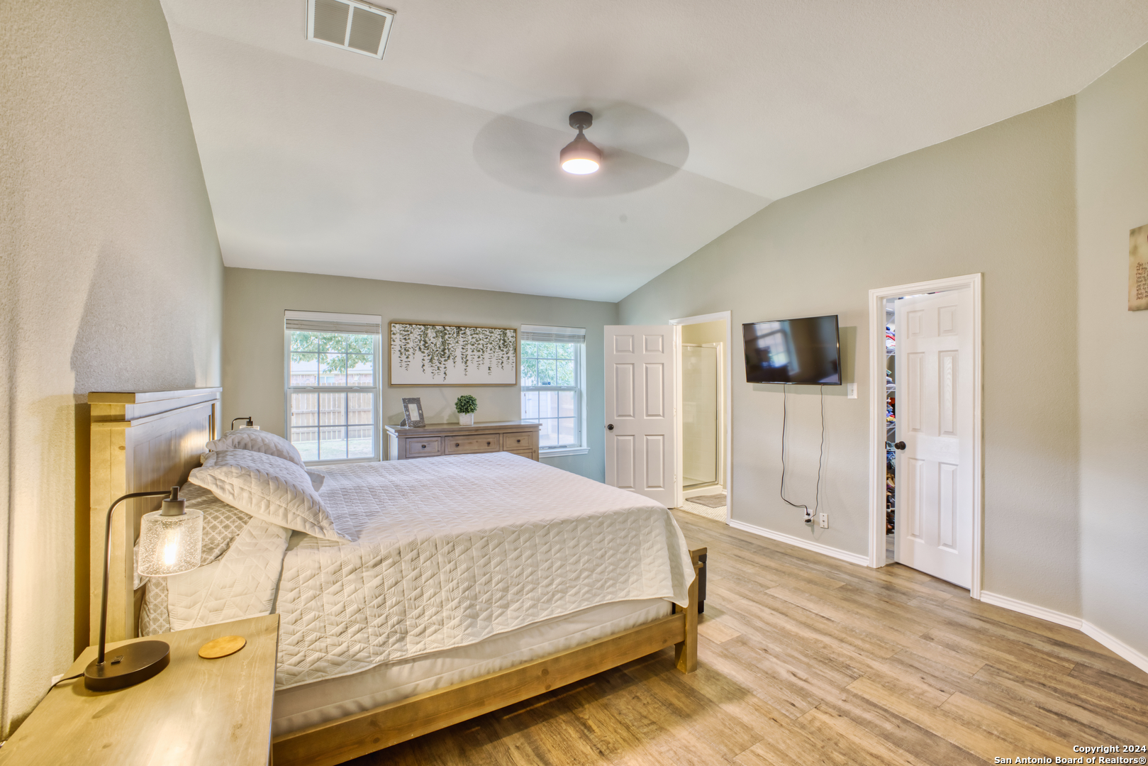 9810 Roan Lodge