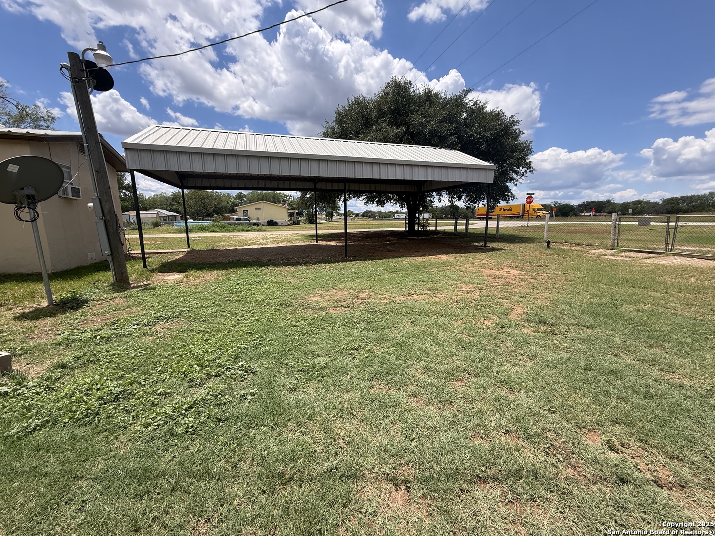 13338 Interstate 35
