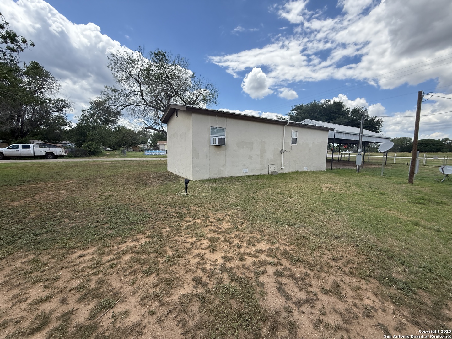 13338 Interstate 35