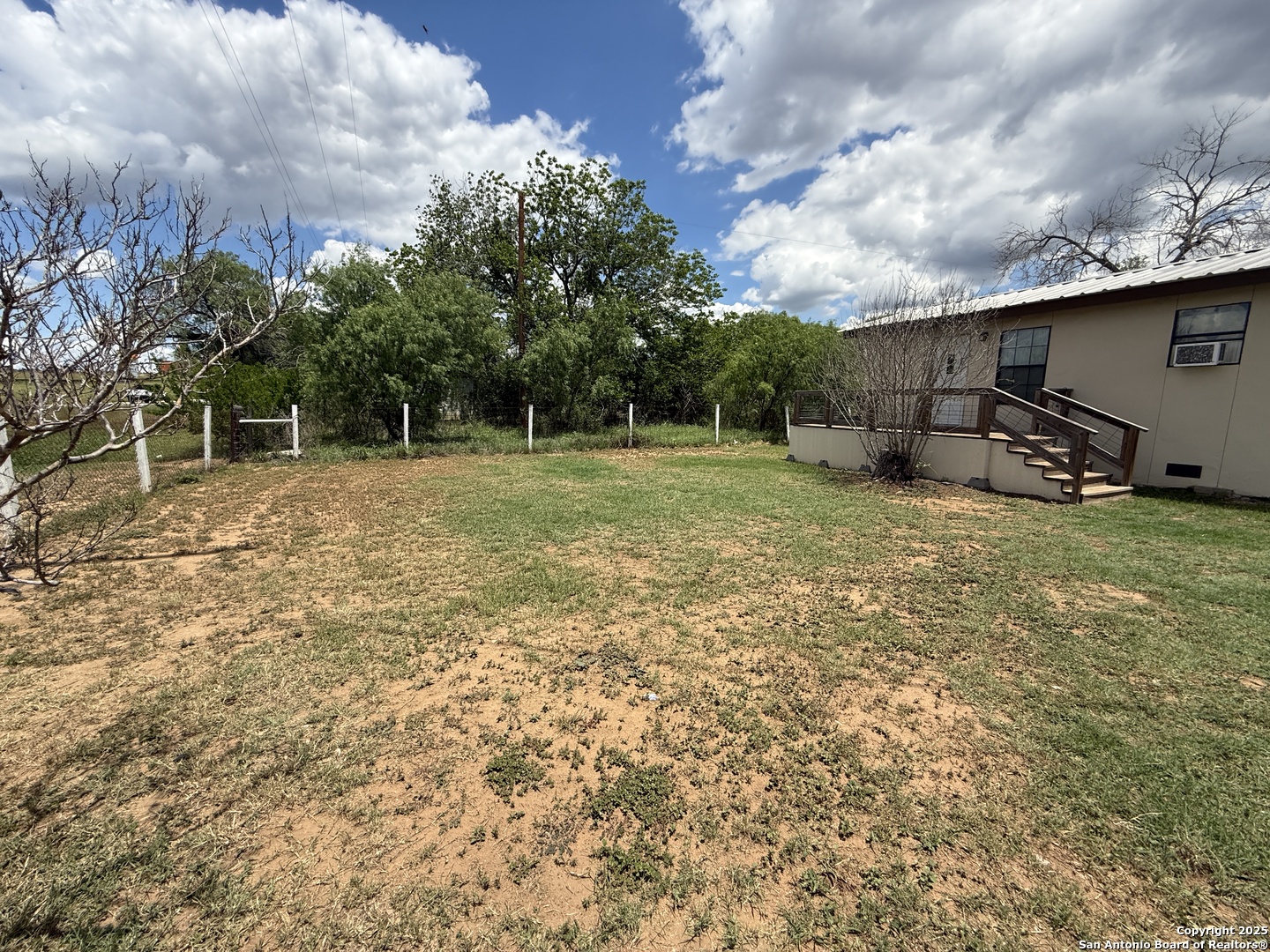 13338 Interstate 35
