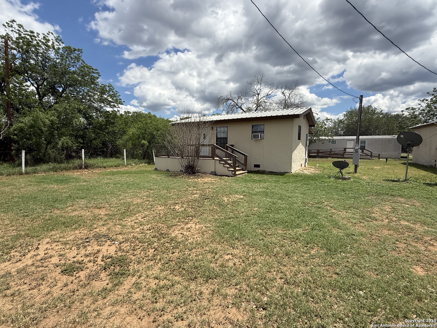 13338 Interstate 35
