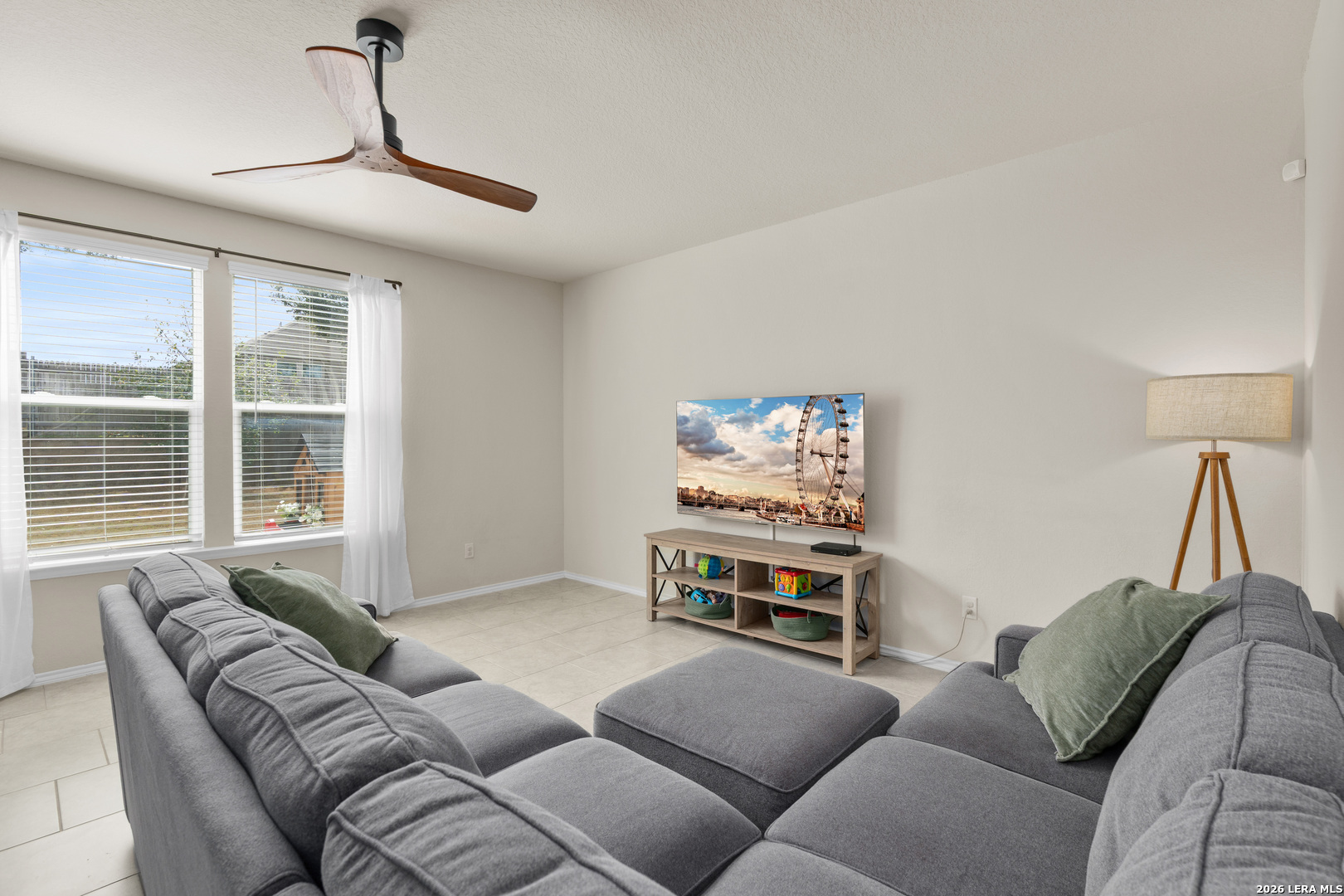 338 Floating Feather