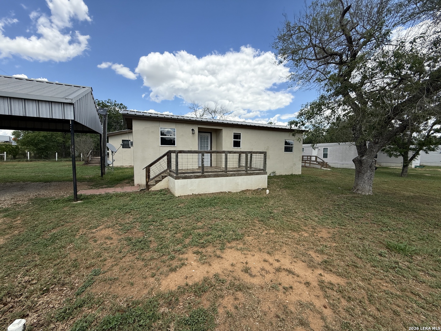 220 County Road 2690