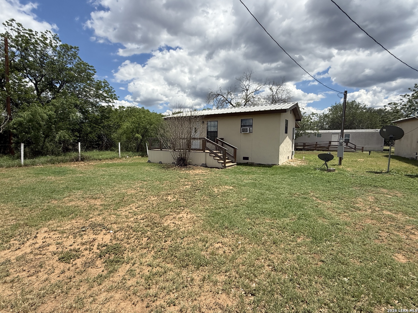 220 County Road 2690