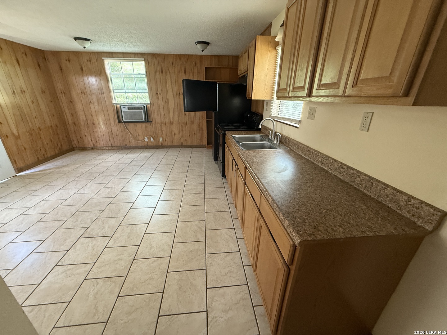 220 County Road 2690